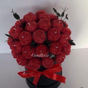 Mini red roses flower box